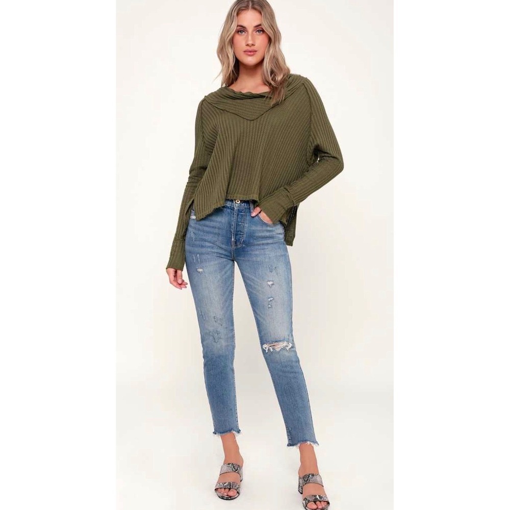 We The Free Waffle Thermal Wildcat Cowl Neck Top Womens M Green Raw Hem Boho